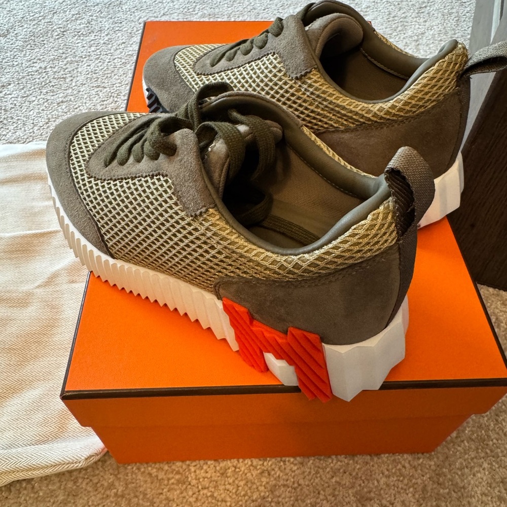 Hermes Bouncing Sneaker size 34.5 brand new with tags
